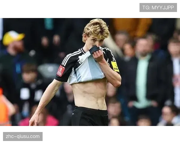 戈登红牌1张犯规数据偏高 纽卡前锋纪律待改进